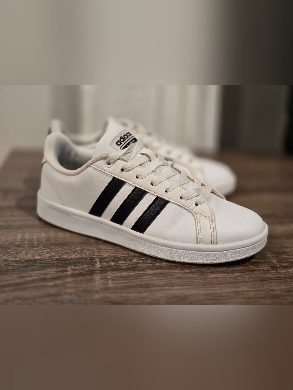 Woman's Adidas Cloudfoam Advantage